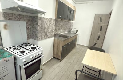 Location d’un excellent appartement de 1 pièce avec cuisine séparée, Chiajna, Bucarest, Roumanie